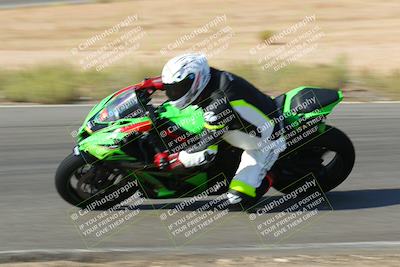 media/Oct-16-2022-TrackXperience (Sun) [[236a00b5b6]]/Group 3/session 2 turn 11/
